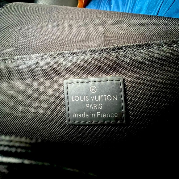 Louis Vuitton satchel - Picture 4 of 6